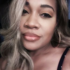 Meet your Posher, La toya